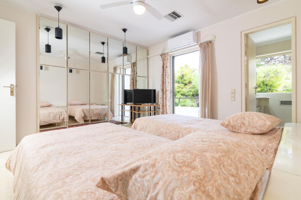 Sunlight House - Palatial Fully Equipped Apartment Near The Sea Атина Екстериор снимка