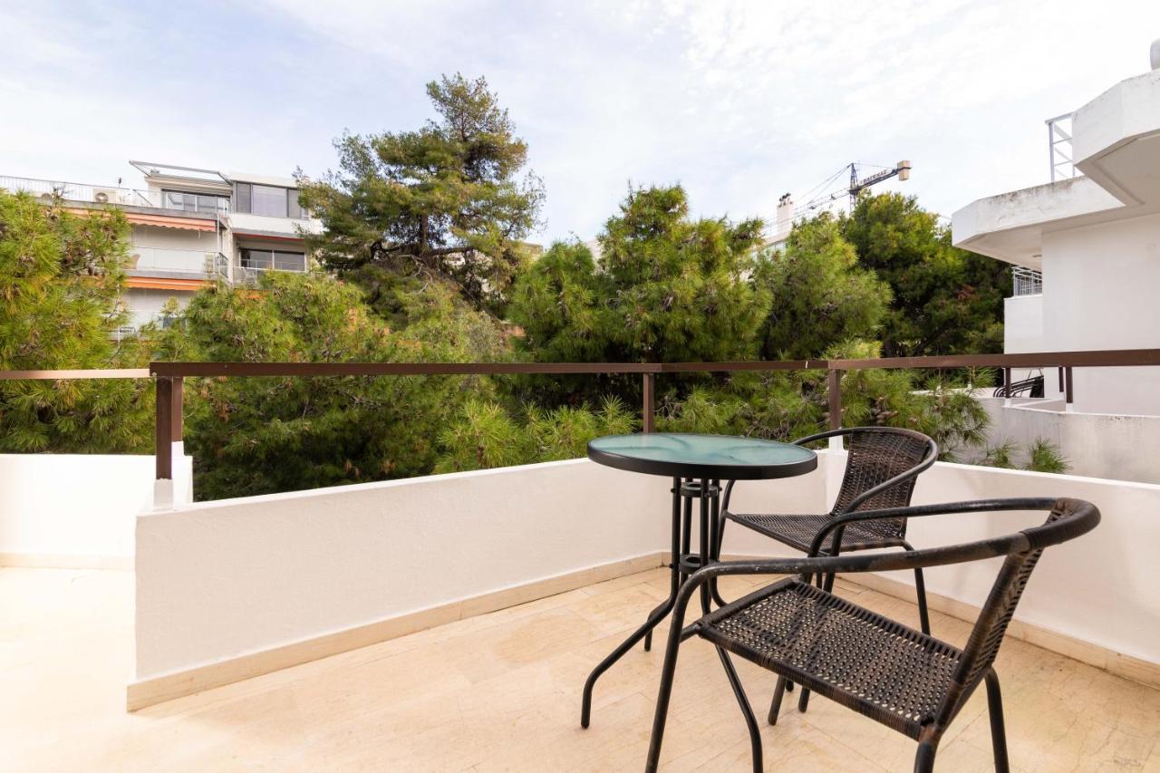 Sunlight House - Palatial Fully Equipped Apartment Near The Sea Атина Екстериор снимка