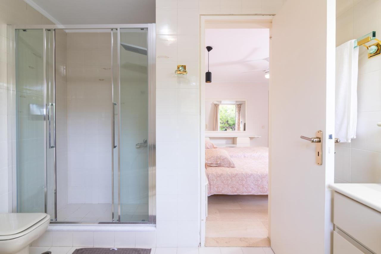 Sunlight House - Palatial Fully Equipped Apartment Near The Sea Атина Екстериор снимка